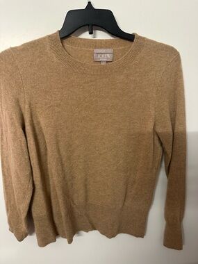 $60!! J. Crew Women's Camel Crewneck Cashmere Sweater. USED - FREE SHIPPING